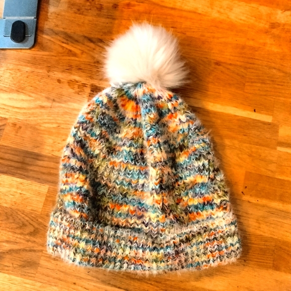 Urban Outfitters Accessories - Urban Outfitters space dye knit beanie